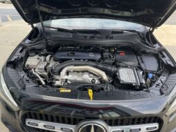 Mercedes-Benz GLA full