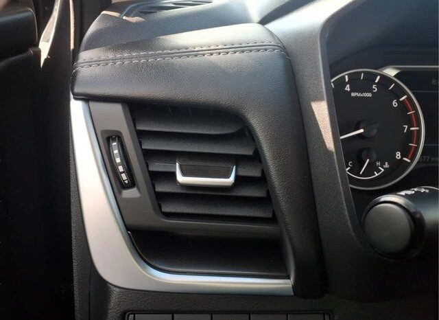 
 Nissan Rogue full									