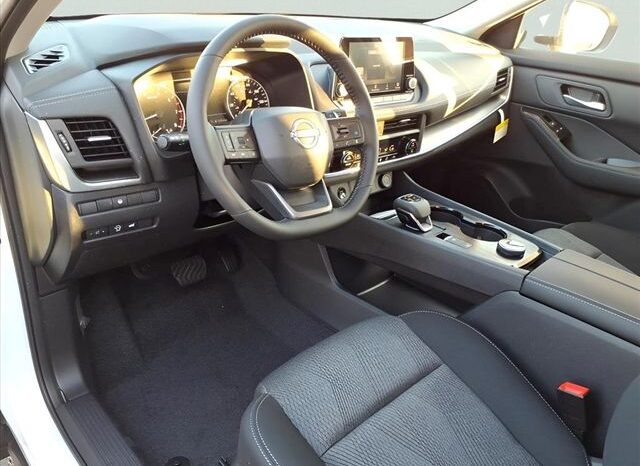 
 Nissan Rogue full									