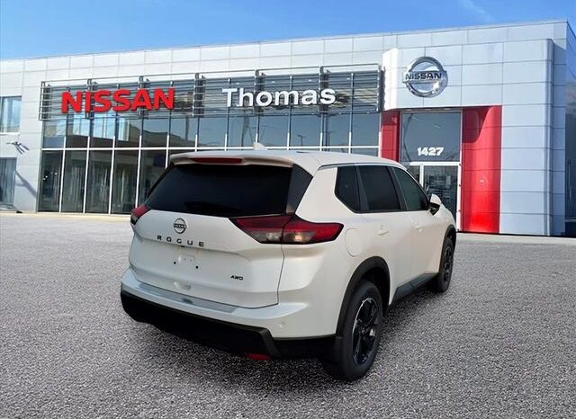 
 Nissan Rogue full									