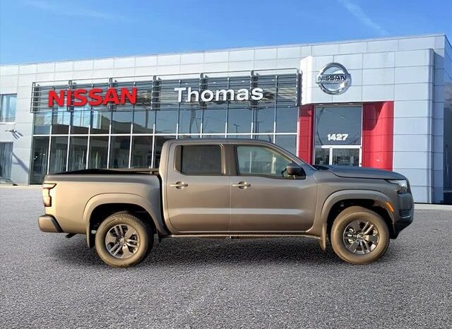 
 Nissan Frontier full									