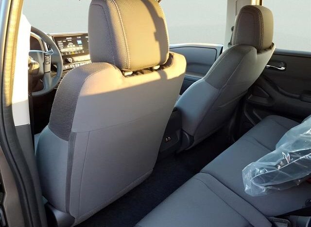 
 Nissan Frontier full									