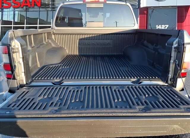 
 Nissan Frontier full									