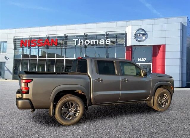 
 Nissan Frontier full									