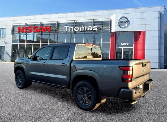 
 Nissan Frontier full									