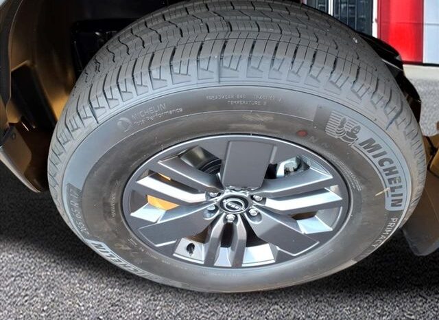 
 Nissan Frontier full									