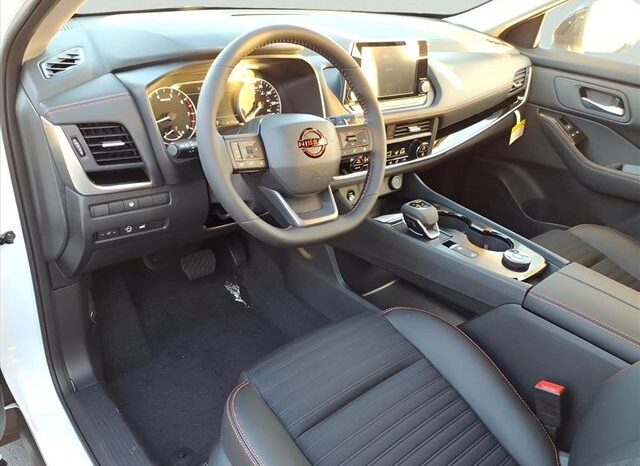 
 Nissan Rogue full									