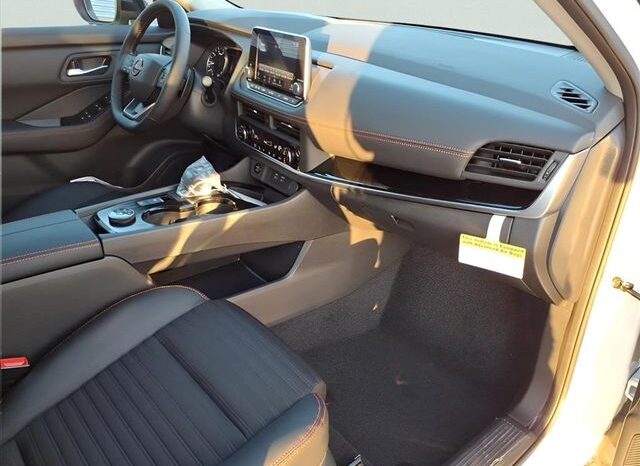 
 Nissan Rogue full									
