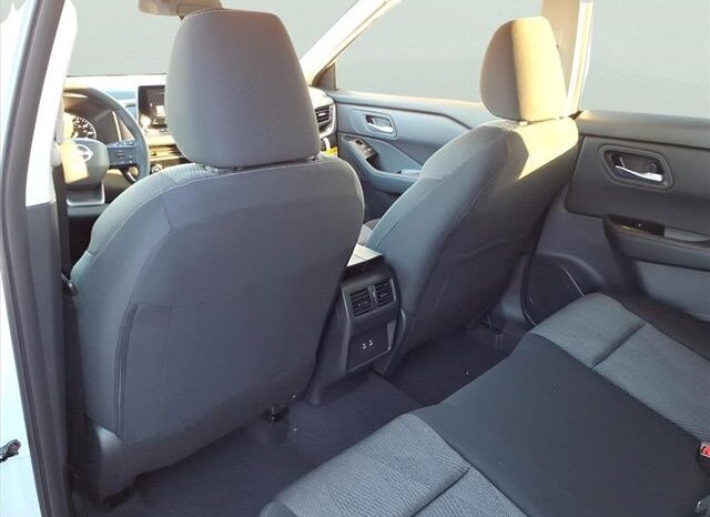 
 Nissan Rogue full									