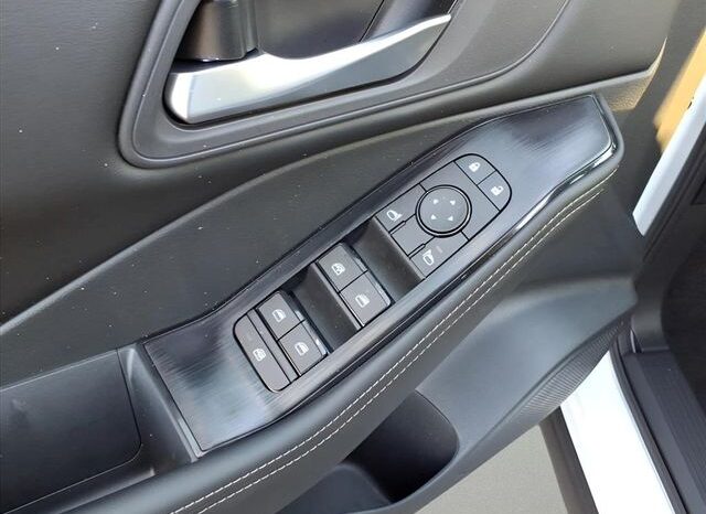 
 Nissan Rogue full									