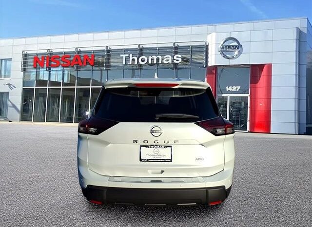 
 Nissan Rogue full									