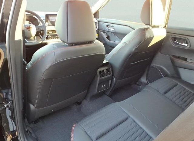
 Nissan Rogue full									