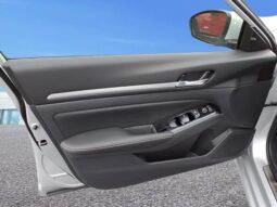 
										Nissan Altima full									