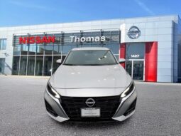 
										Nissan Altima full									