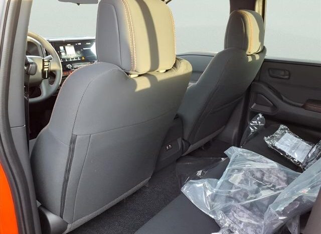 
 Nissan Frontier full									