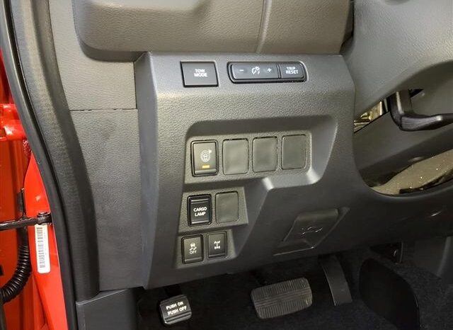 
 Nissan Frontier full									