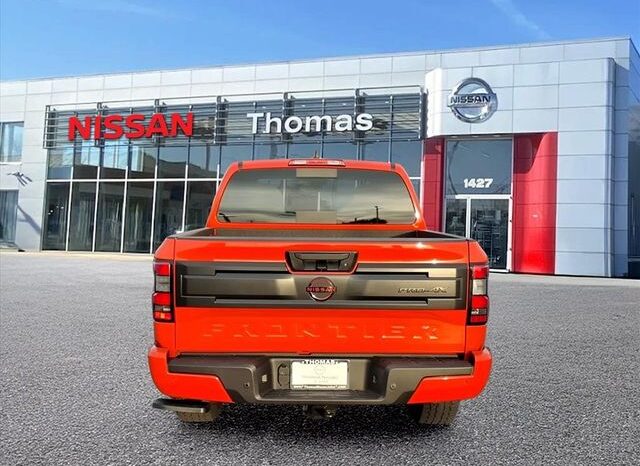 
 Nissan Frontier full									