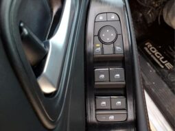 
 Nissan Rogue full									