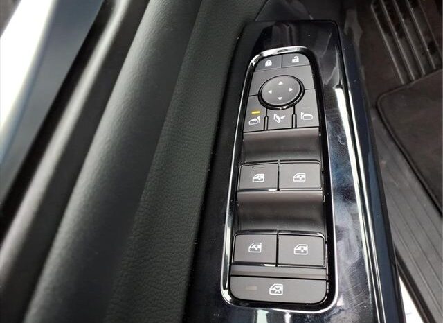 
 Nissan Pathfinder full									