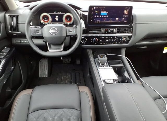 
 Nissan Pathfinder full									