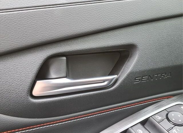 
								Nissan Sentra full									