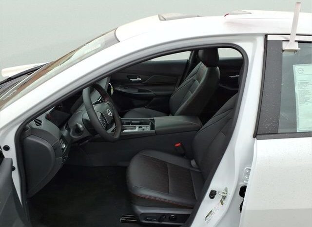 
								Nissan Sentra full									