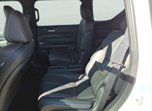 
 Nissan Armada full									