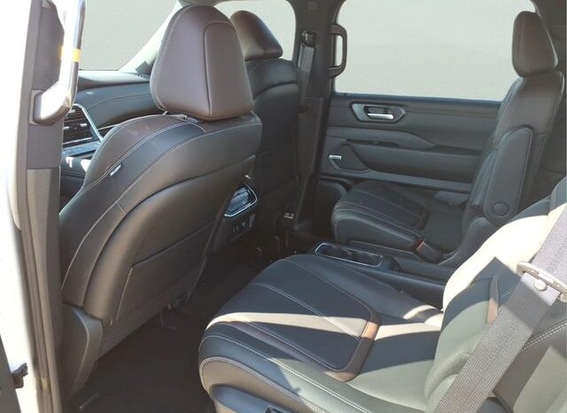 
 Nissan Armada full									
