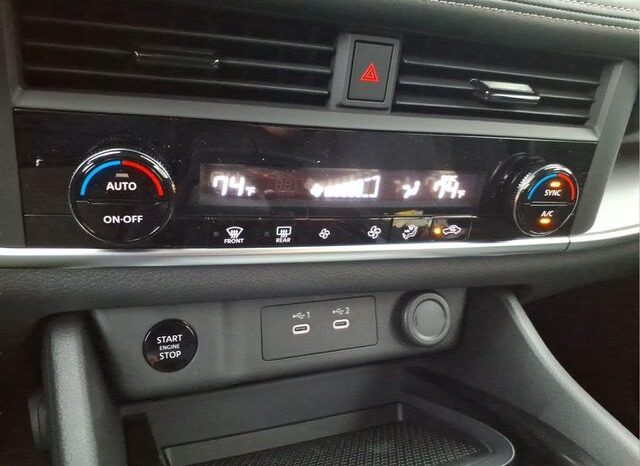 
 Nissan Rogue full									