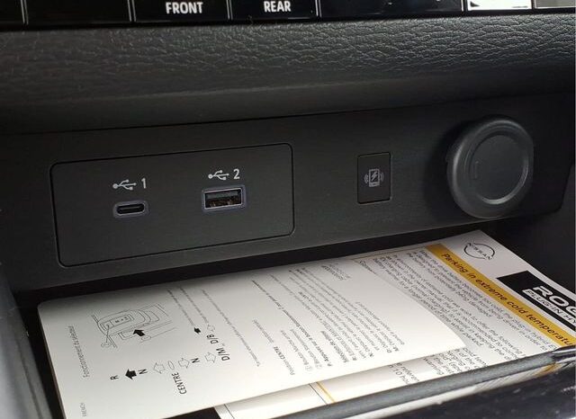 
 Nissan Rogue Plug-In Hybrid full									