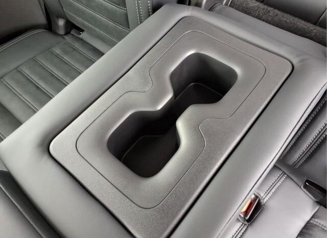 
 Nissan Rogue Plug-In Hybrid full									