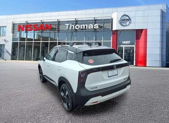 
 Nissan Kicks full									