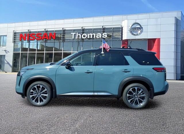
 Nissan Pathfinder full									