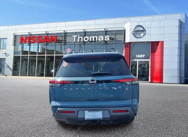 
 Nissan Pathfinder full									