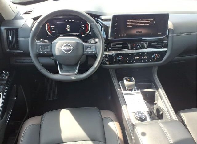 
 Nissan Pathfinder full									
