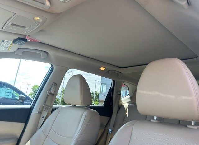 
 Nissan Rogue full									