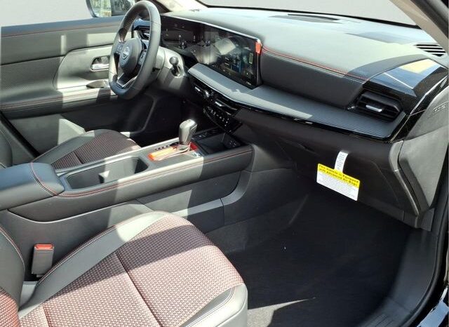 
 Nissan Kicks full									