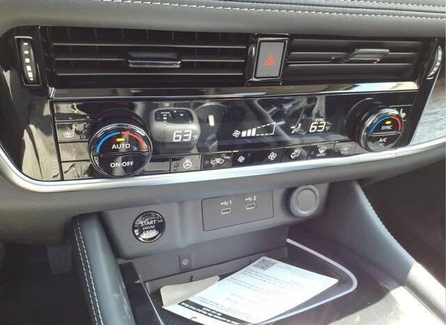 
 Nissan Rogue full									