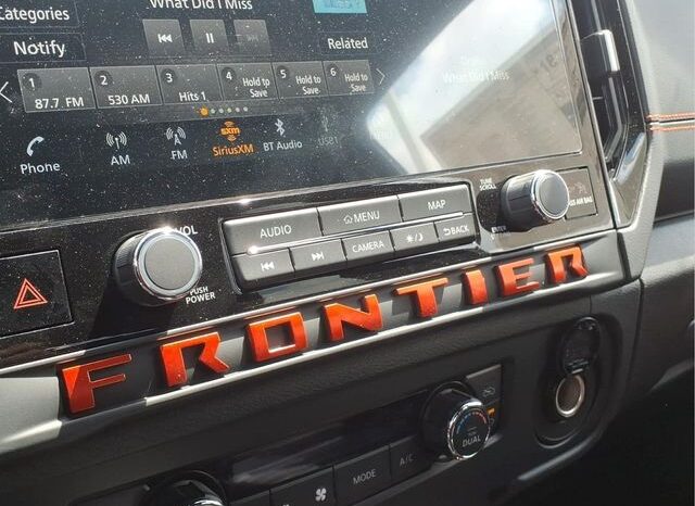 
 Nissan Frontier full									