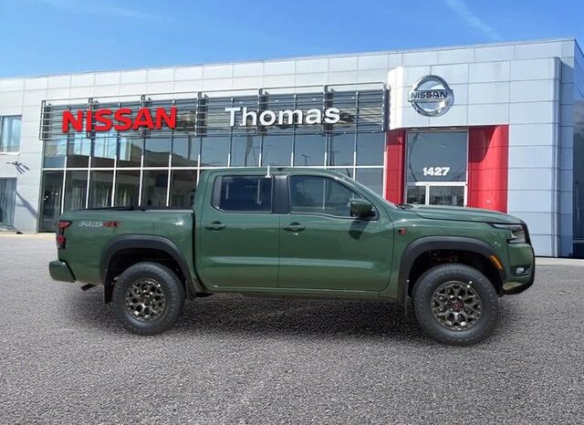 
 Nissan Frontier full									