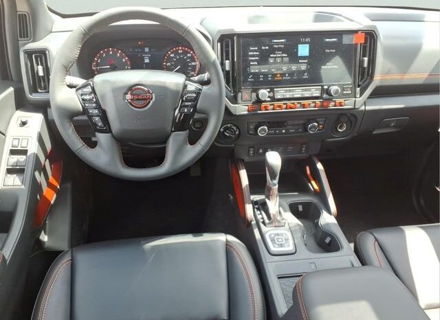 
 Nissan Frontier full									