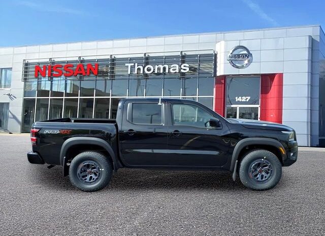 
 Nissan Frontier full									