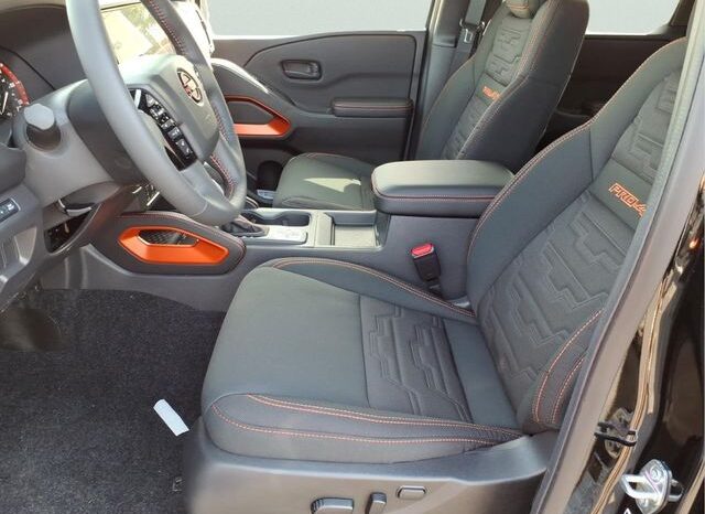 
 Nissan Frontier full									
