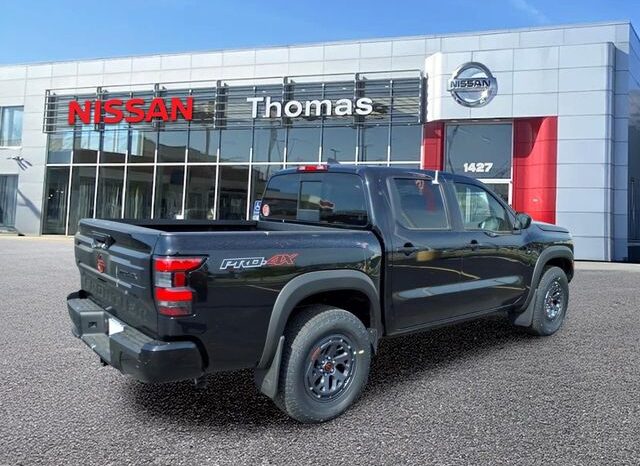 
 Nissan Frontier full									