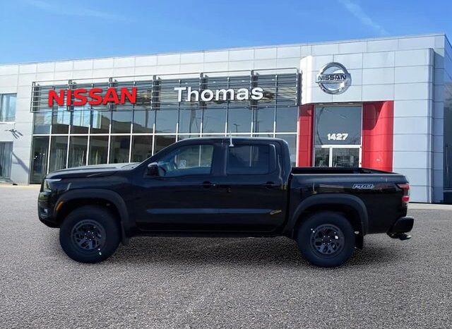 
 Nissan Frontier full									