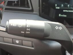 
										Nissan Kicks full									