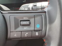 
										Nissan Kicks full									