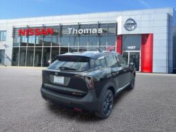 
										Nissan Kicks full									