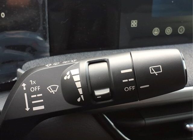 
 Nissan Kicks full									