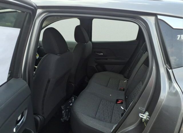 
 Nissan Kicks full									